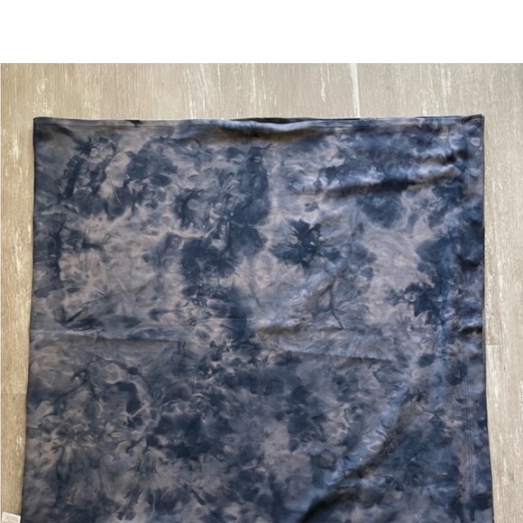 Lululemon Vinyasa Scarf Rulu - Picture 5 of 7